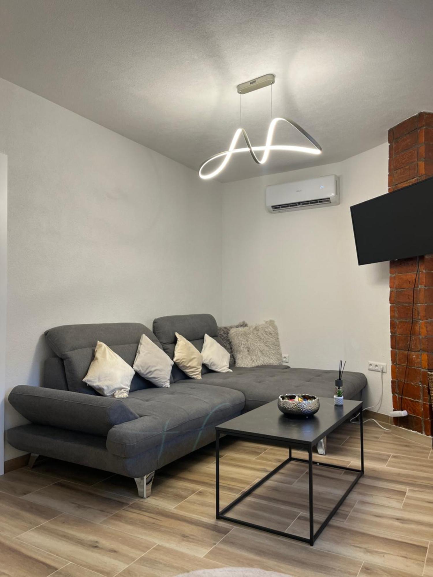 Guest House Eden Bihać Екстериор снимка